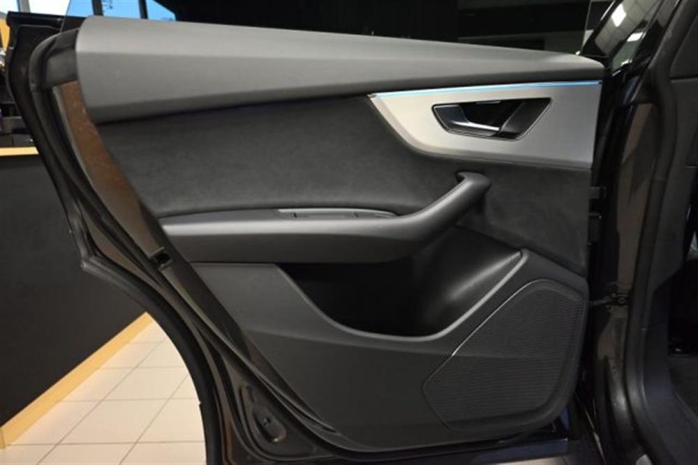 Q8 Q8 50TDI Q.TIP.286CV S-