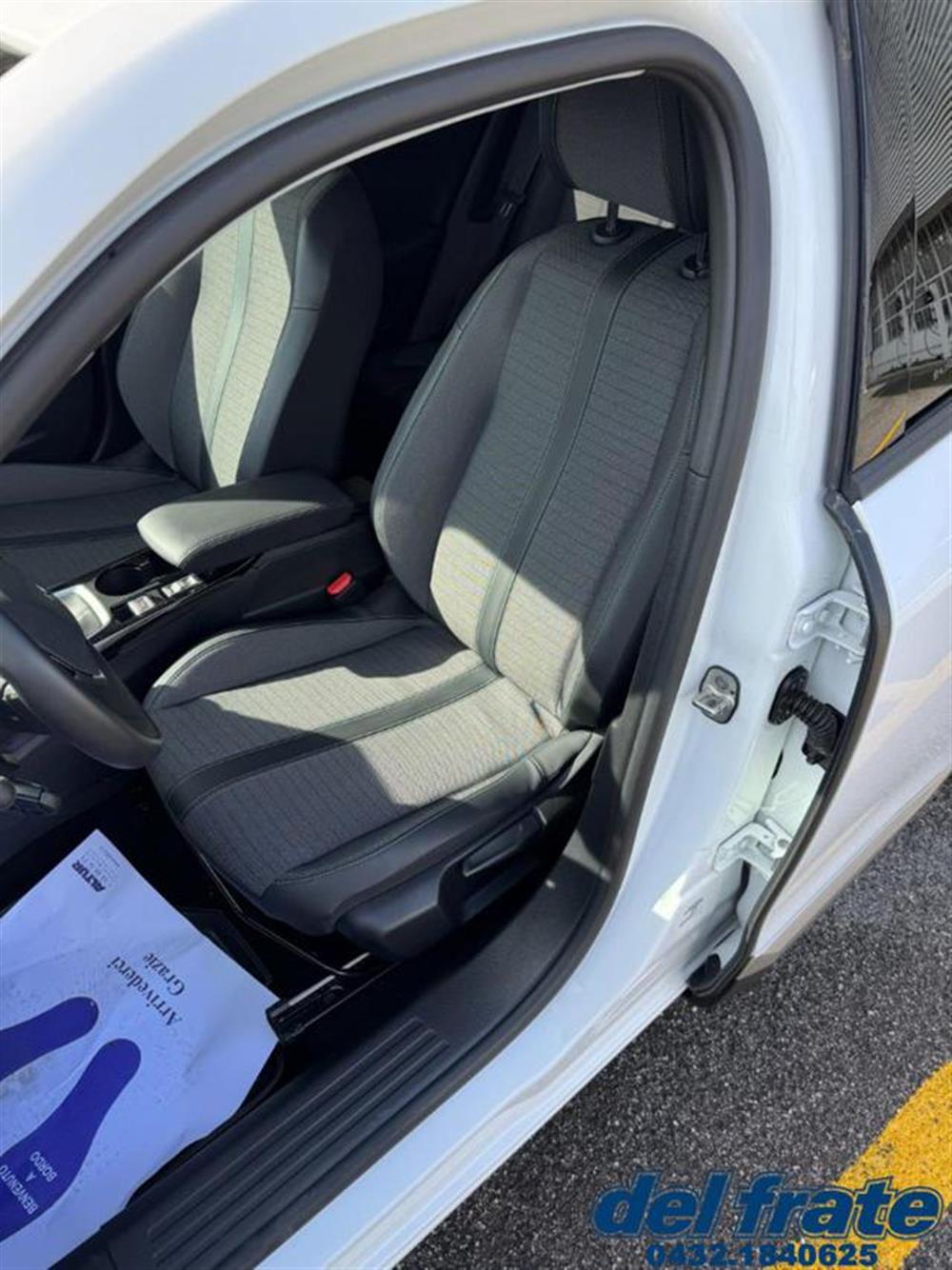 2008 2008 II 1.2 PureTech 100C