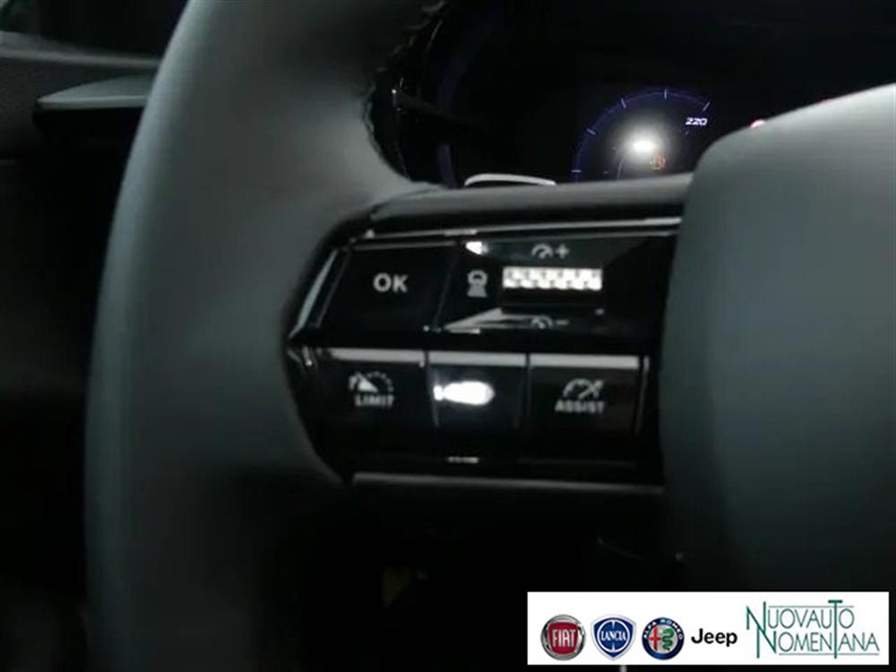 Junior Junior 1.2 136 CV Hybrid eD