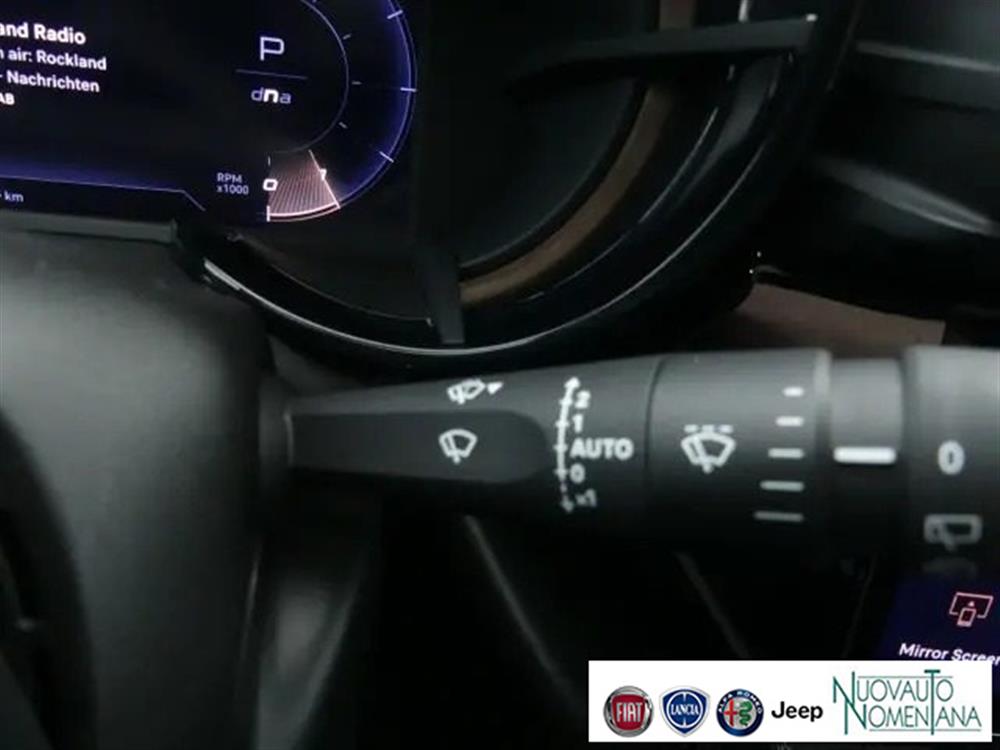 Junior Junior 1.2 136 CV Hybrid eD