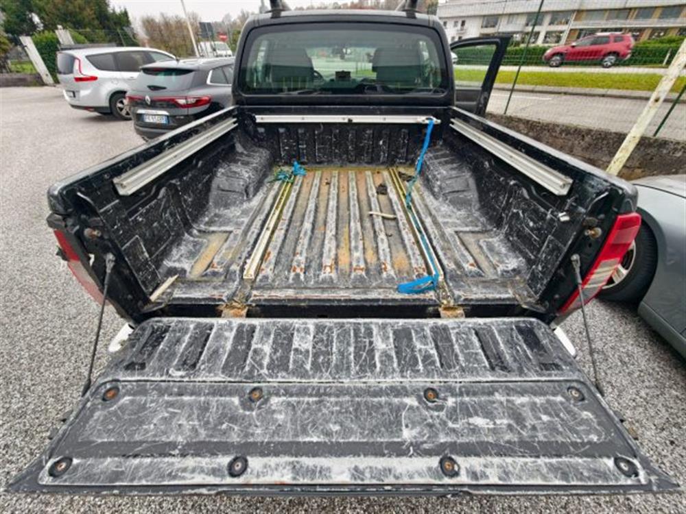 Navara Navara 2.5 dCi 4 porte X CO