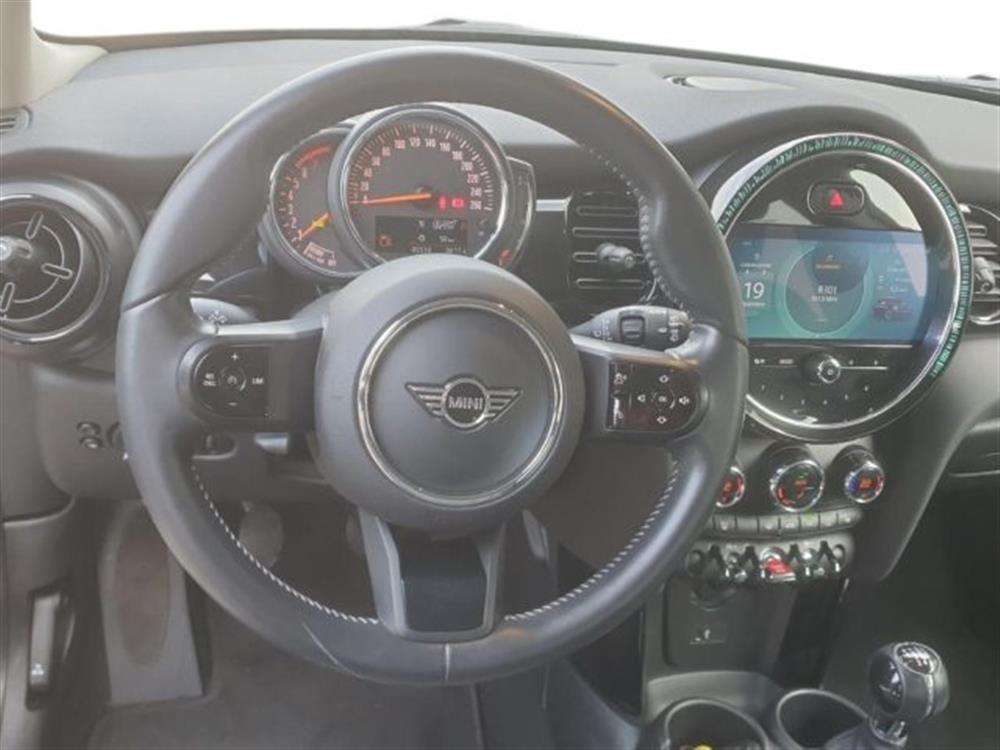 One One 1.5 One 75 CV