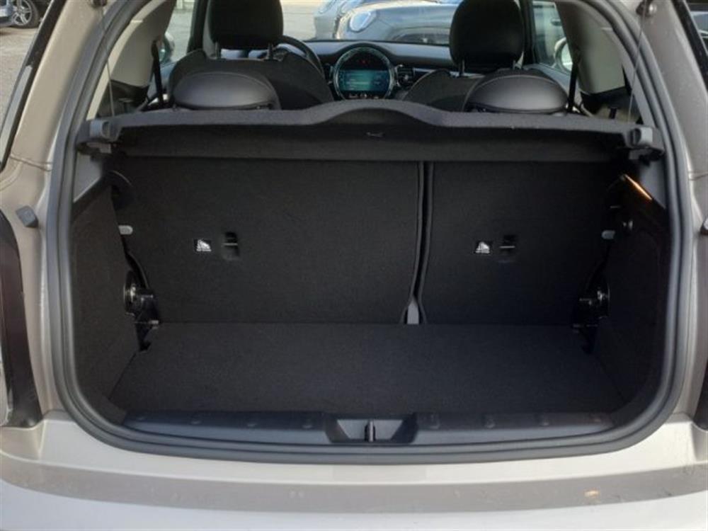 One One 1.5 One 75 CV