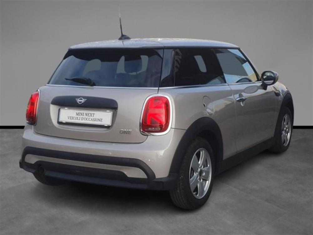 One One 1.5 One 75 CV