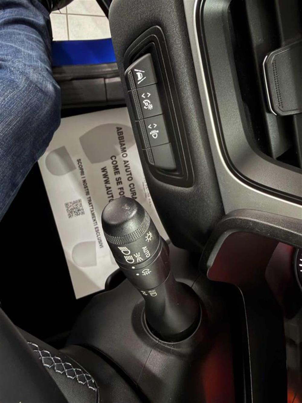 Captur Captur TCe 100 CV GPL 5 por