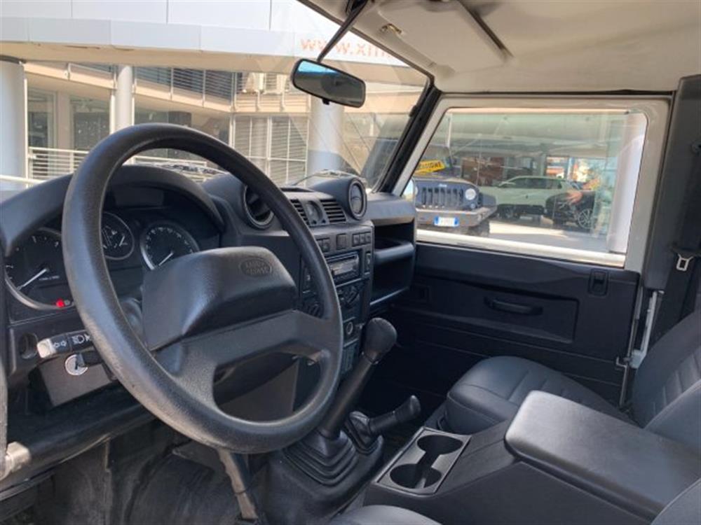 Defender Defender 90 2.4 TD4 Station W