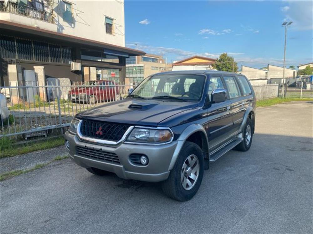 Pajero Sport Pajero Sport 2.5 TDI GLS 4x4
