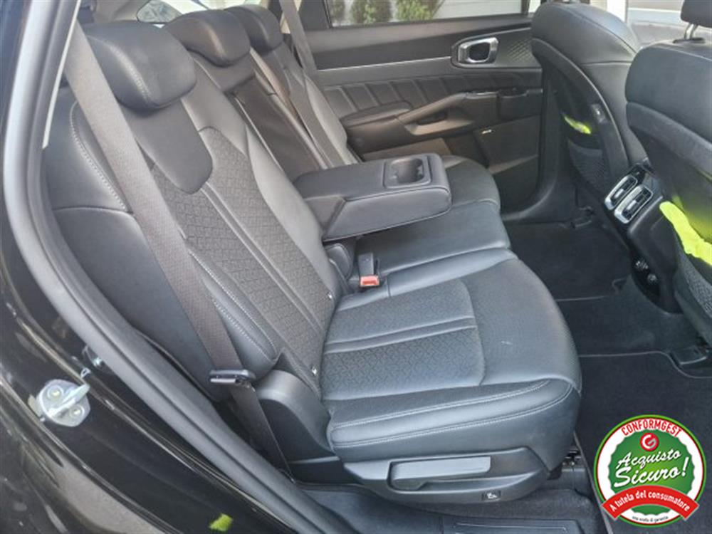 Sorento Sorento 1.6 T-GDi HEV AT6 4W