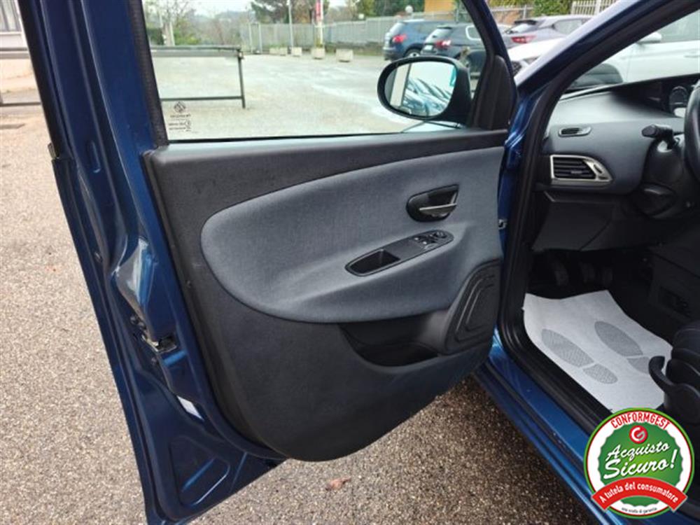 Ypsilon Ypsilon 1.0 FireFly 5 porte