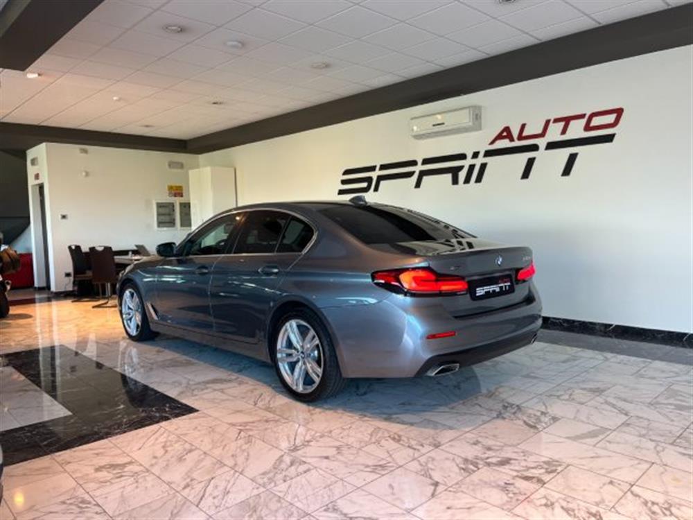 530 530 d Berlina 249cv xDri