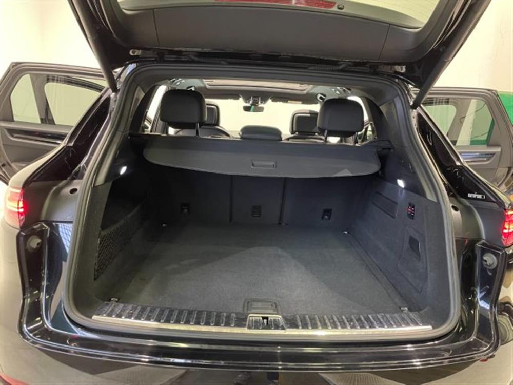 Cayenne Cayenne 3.0 V6 Aut. * PELLE