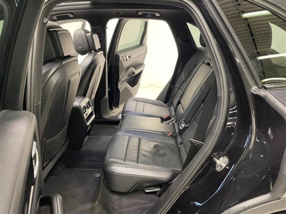 Cayenne Cayenne 3.0 V6 Aut. * PELLE