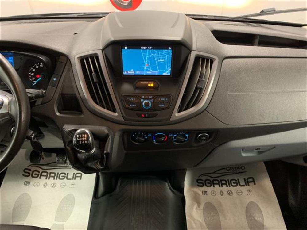 Transit Transit Bus 9 Posti Tetto Al