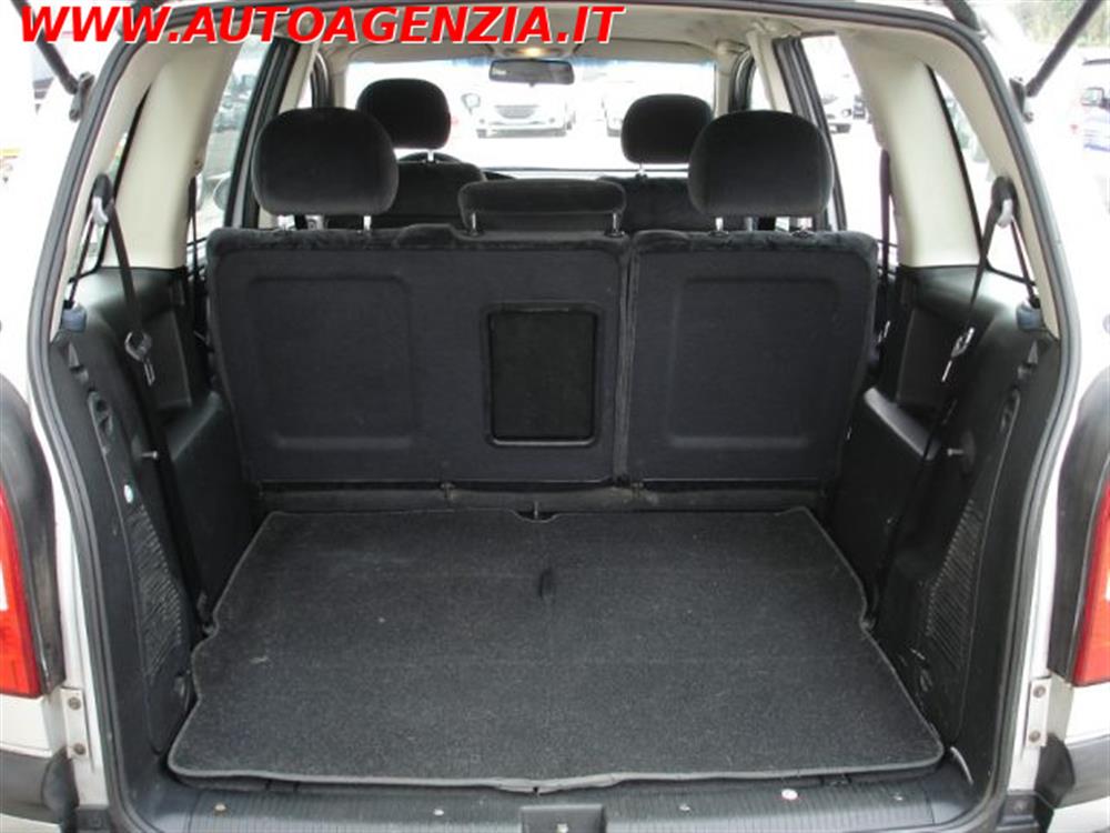 Zafira Zafira 2.0 16V DTI 7 POSTI
