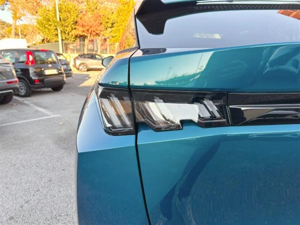 3008 3008 Hybrid 145 e-DCS6 Al