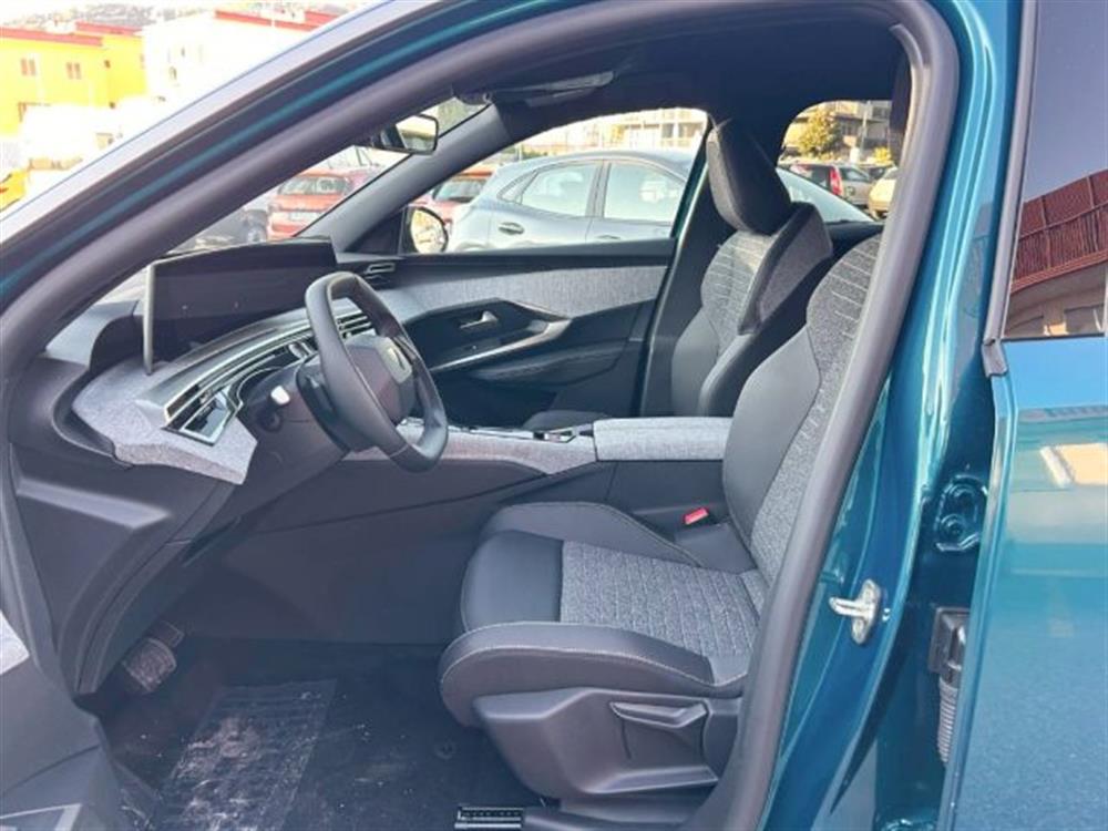 3008 3008 Hybrid 145 e-DCS6 Al