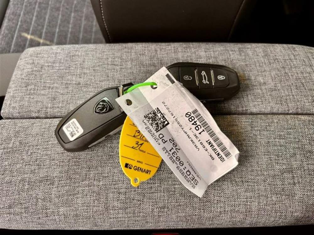 3008 3008 Hybrid 145 e-DCS6 Al