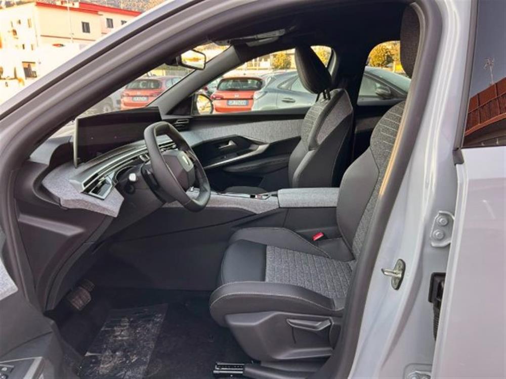 3008 3008 Hybrid 145 e-DCS6 Al