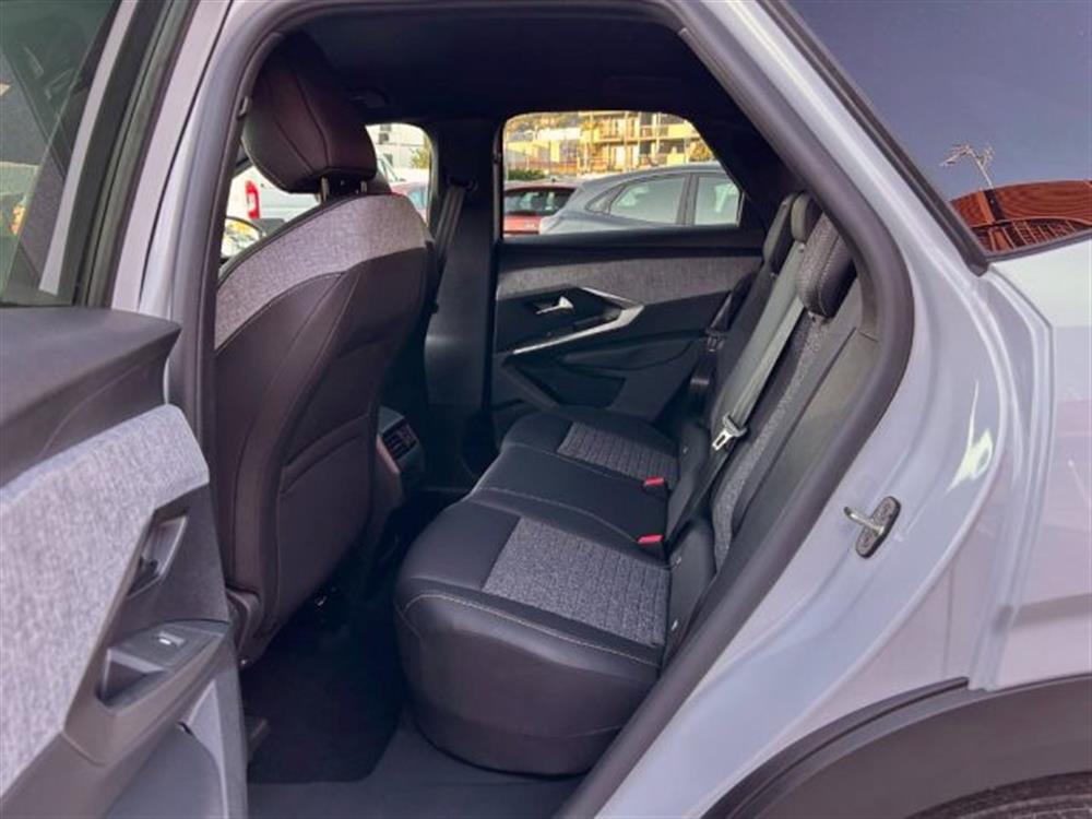 3008 3008 Hybrid 145 e-DCS6 Al