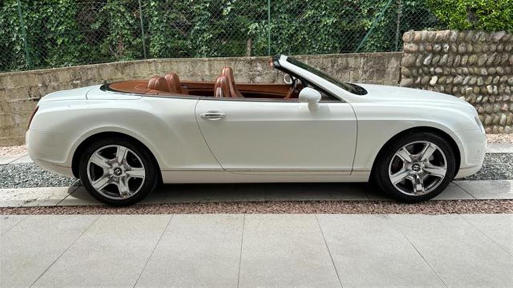 Continental Continental GTC W12 560 Cv Cabri