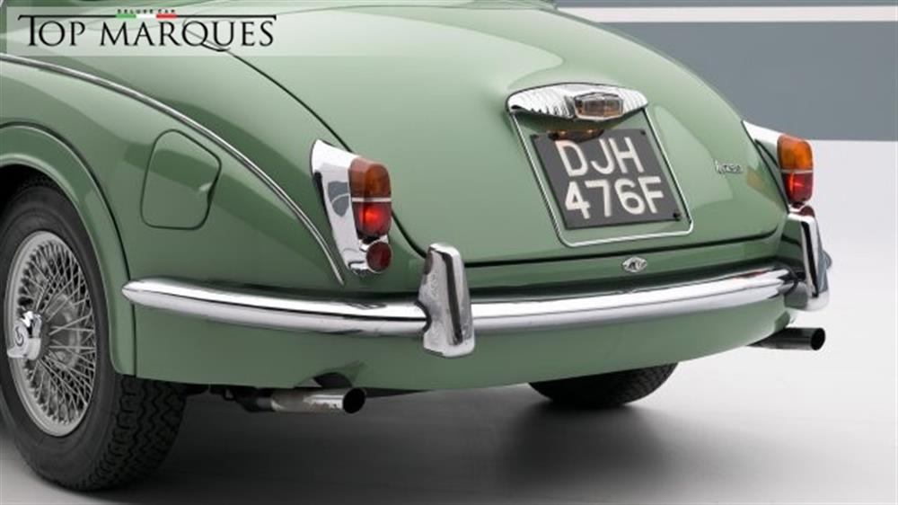 Sovereign Sovereign 250 V8