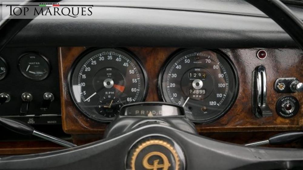 Sovereign Sovereign 250 V8