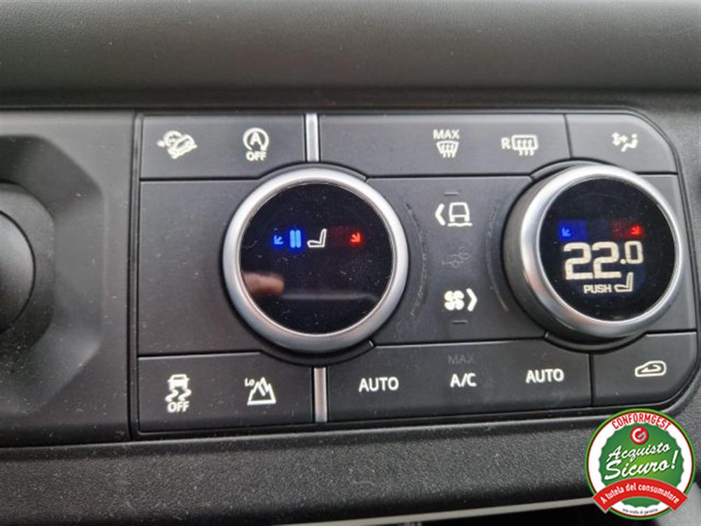 Defender Defender 110 3.0D I6 300 CV A