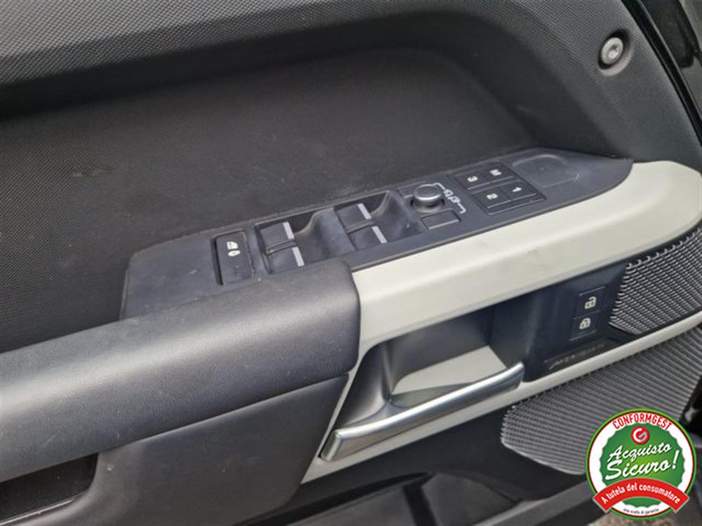 Defender Defender 110 3.0D I6 300 CV A