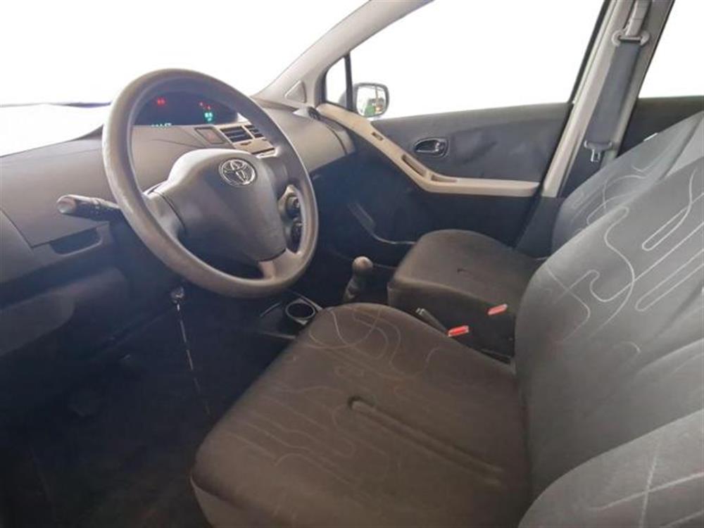 Yaris Yaris 1.0 5 porte