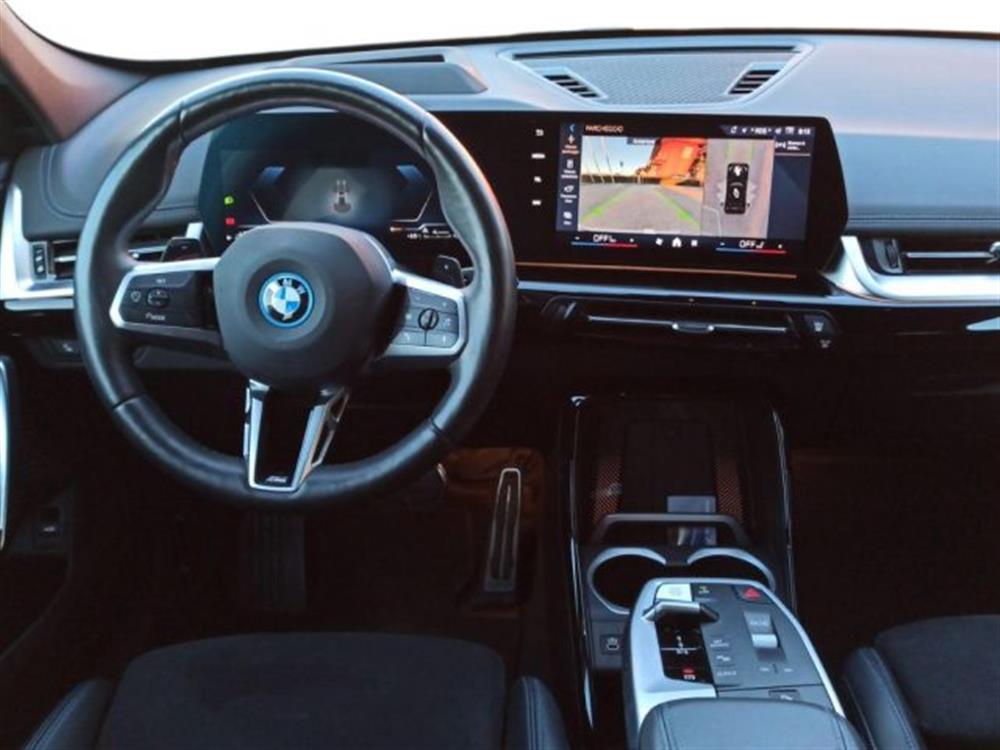 X1 X1 xDrive 25e Msport Pr