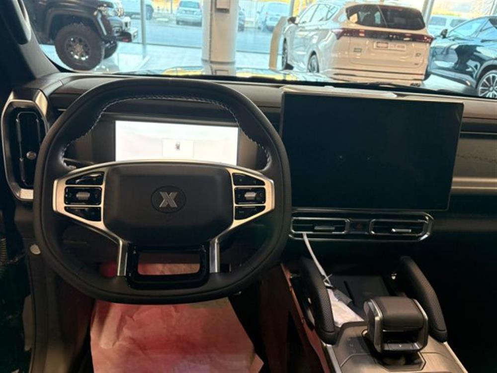 K3 K3 2.0 GPL DCT 4WD