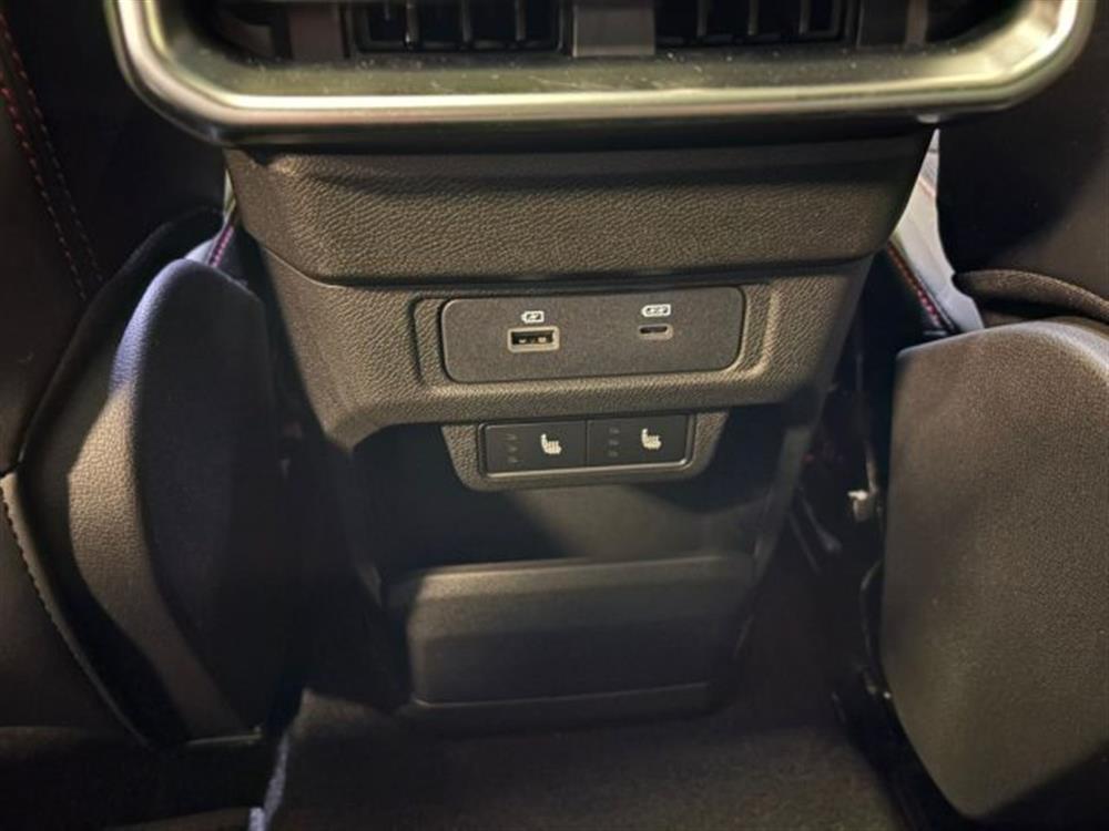 K3 K3 2.0 GPL DCT 4WD