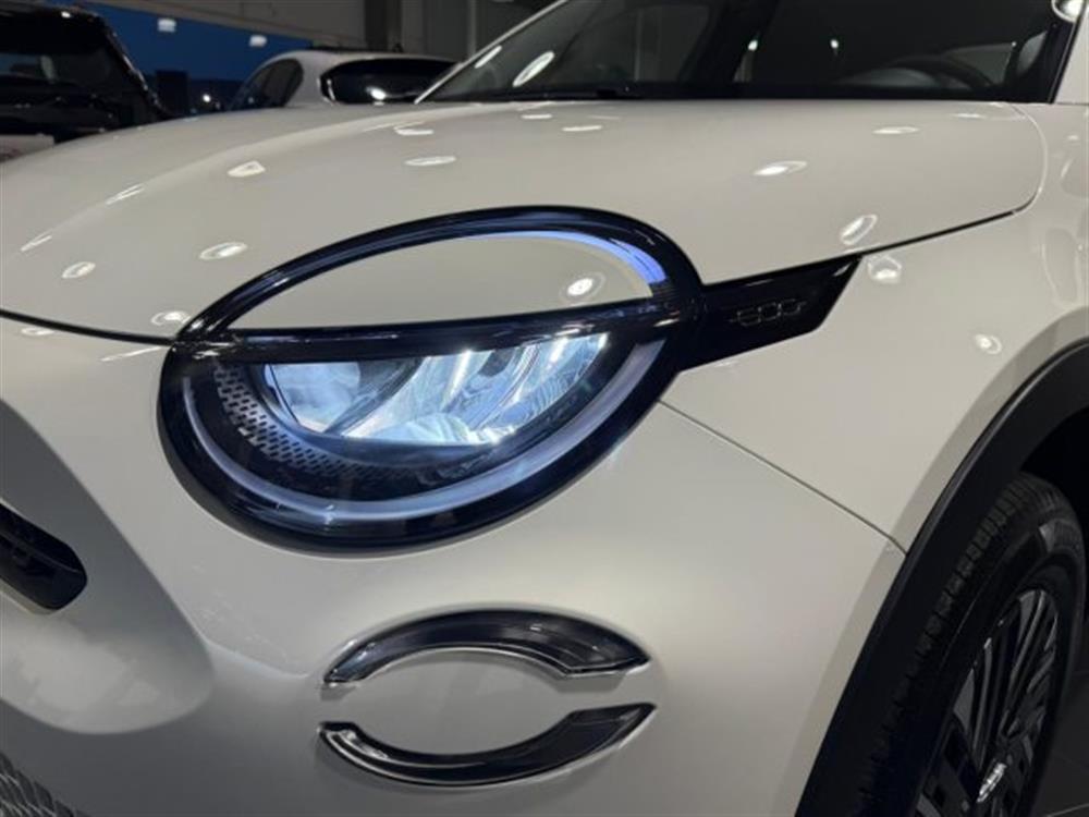 600 600 Hybrid 100 CV DCT MH