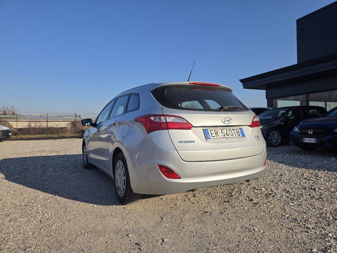 I30 I30 - 110CV