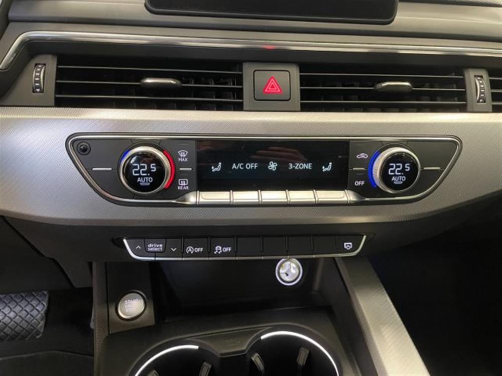 A4 A4 Avant 40 2.0 TDI S t