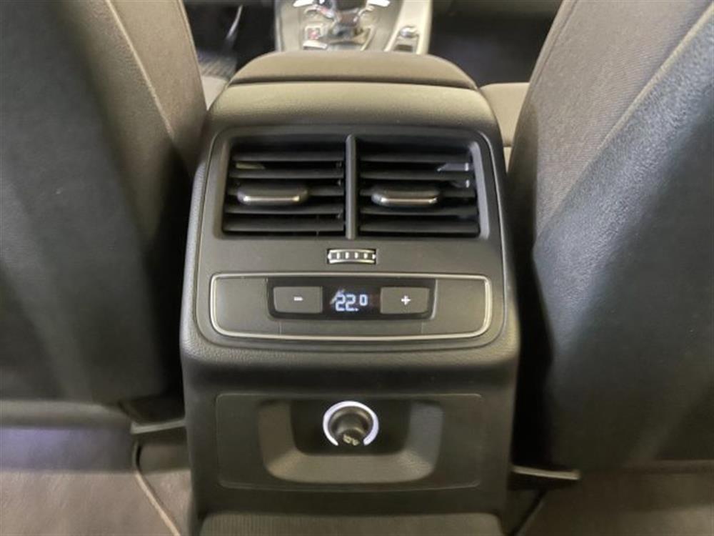 A4 A4 Avant 40 2.0 TDI S t