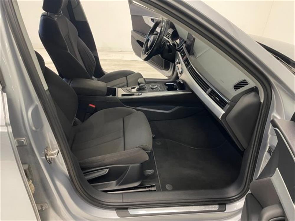 A4 A4 Avant 40 2.0 TDI S t