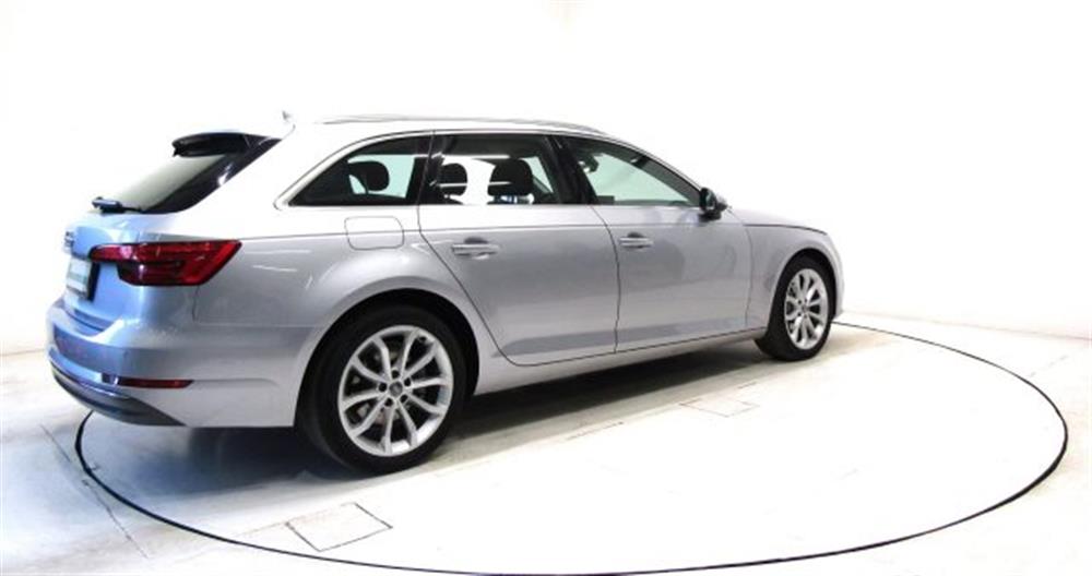 A4 A4 Avant 40 2.0 TDI S t