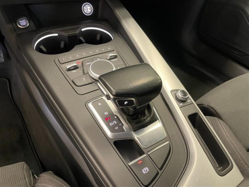 A4 A4 Avant 40 2.0 TDI S t