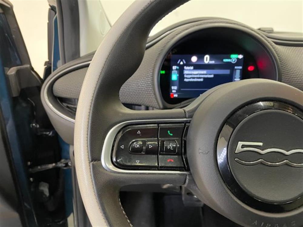 500e 500e Berlina La Prima 42