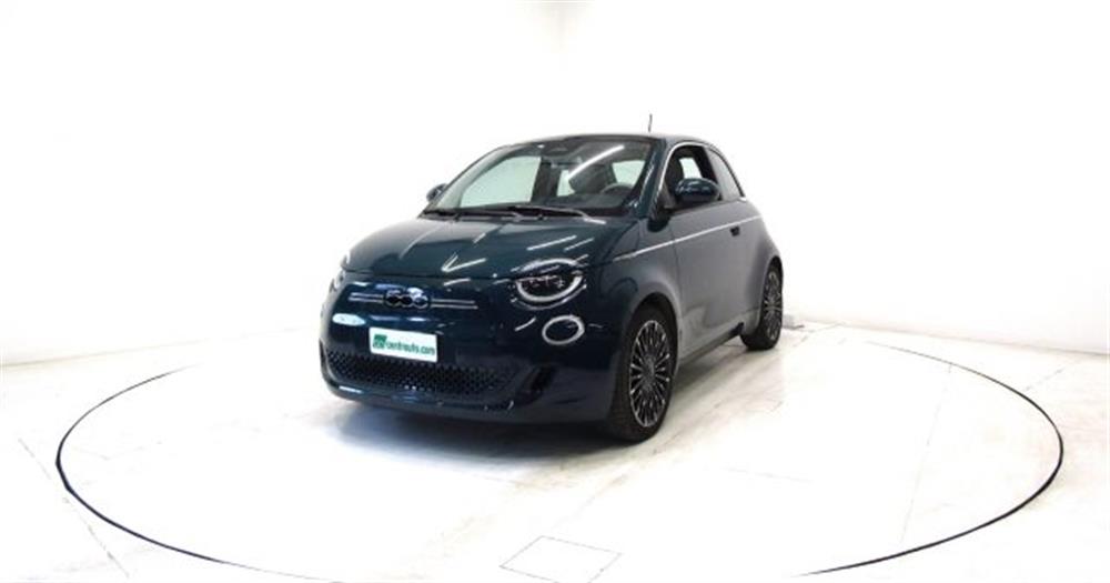 500e 500e Berlina La Prima 42