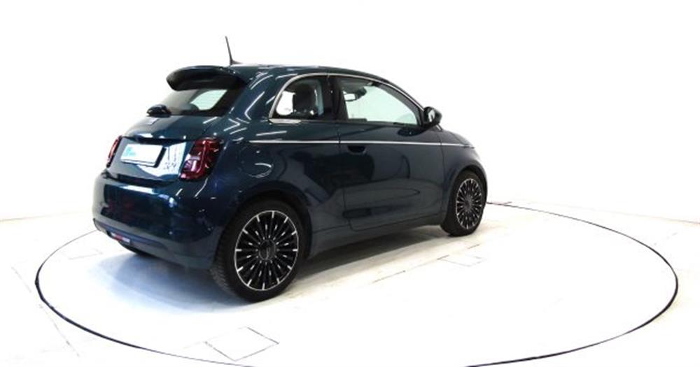 500e 500e Berlina La Prima 42