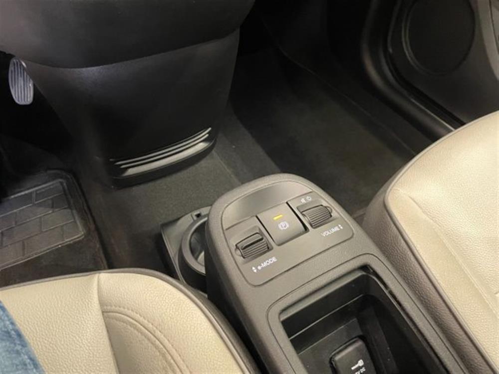 500e 500e Berlina La Prima 42