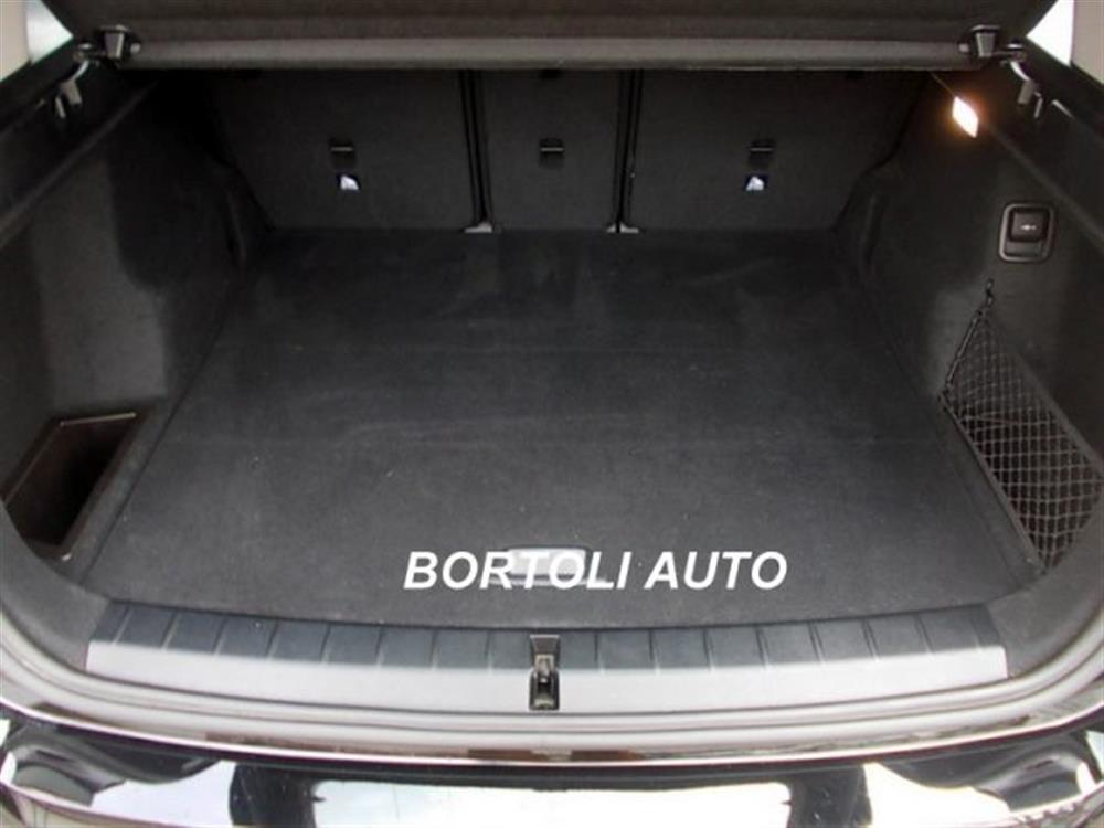 X1 X1 sDrive18d 53.000 KM