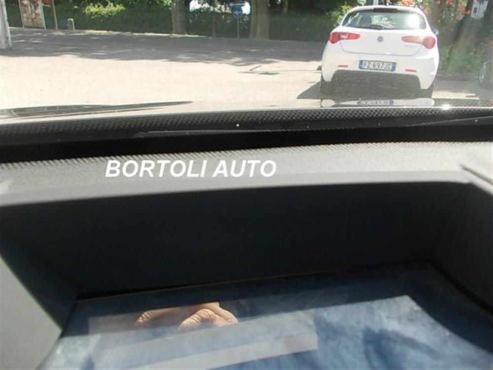 X1 X1 sDrive18d 53.000 KM