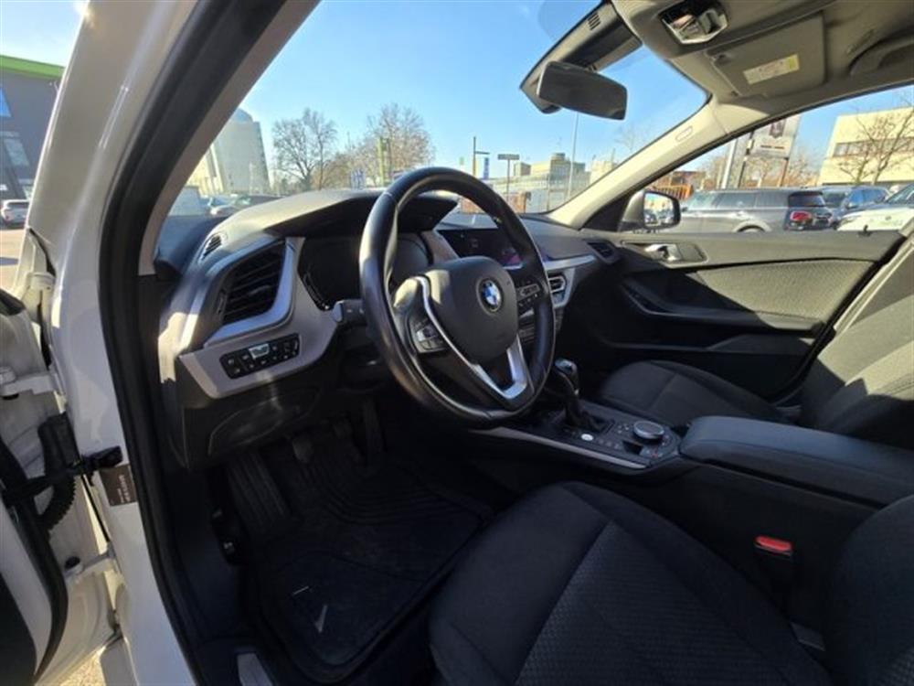 118 118 i 5p. PERMUTE