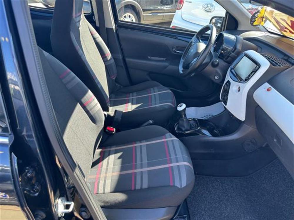 108 108 VTi 68 5 porte Allur