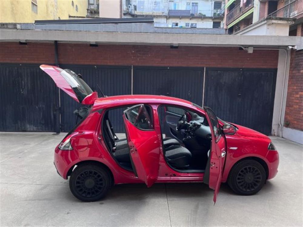 Ypsilon Ypsilon 1.0 FireFly 5 porte