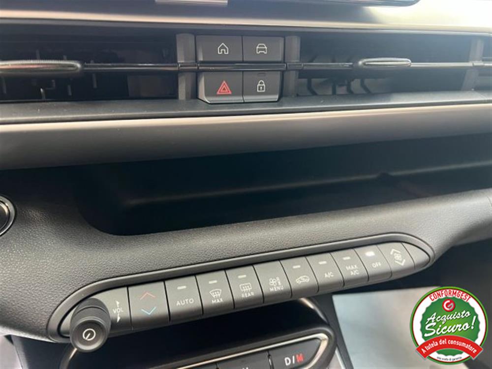 Avenger Avenger 1.2 E-Hybrid 110 CV