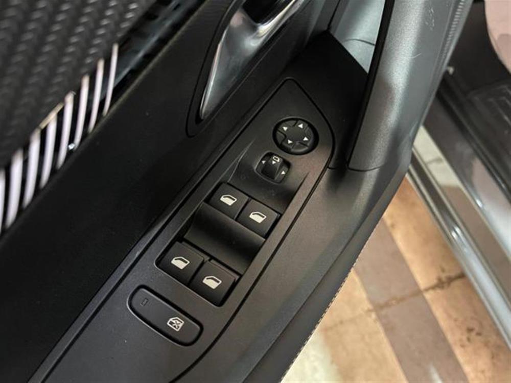 2008 2008 100CV Allure +NAVI P